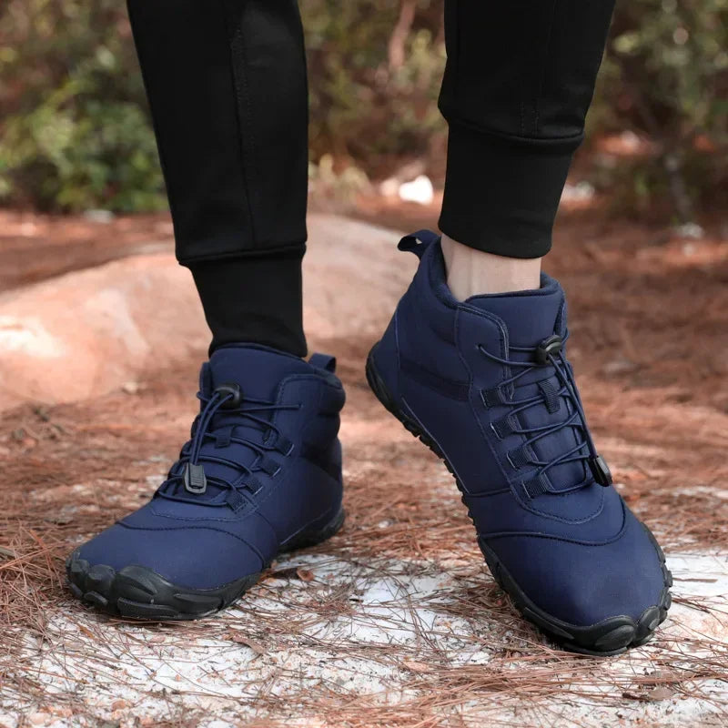 Unisex snow boots, waterproof winter sneakers, non-slip, high-top and padded.
