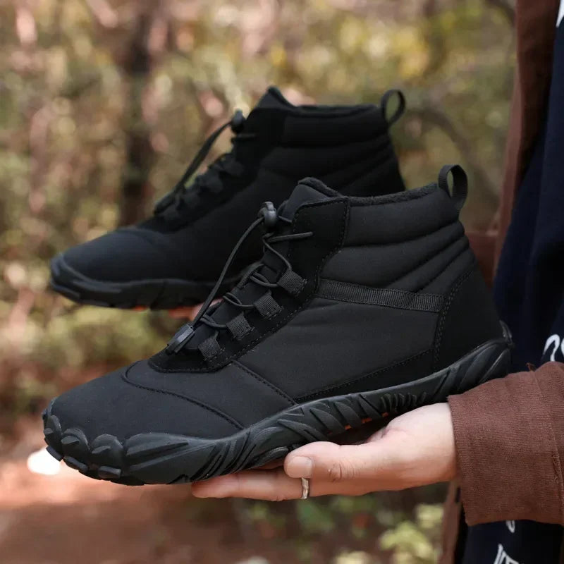 Unisex snow boots, waterproof winter sneakers, non-slip, high-top and padded.